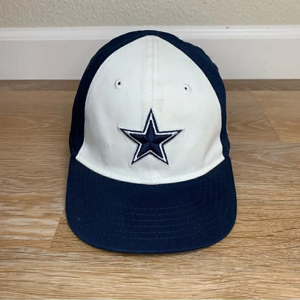 New Era INFANT 39Thirty Dallas Cowboys Embroidered Star Cap Hat